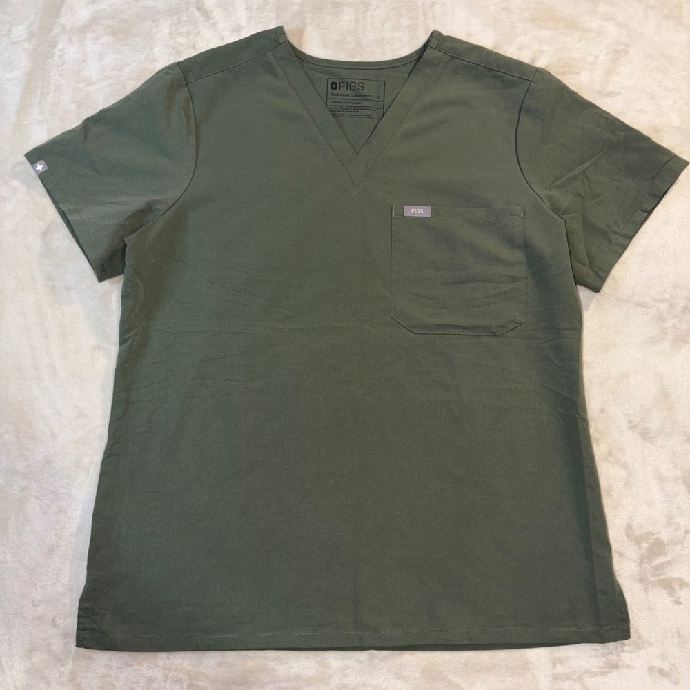 FIGS Catarina One Pocket Scrub Top Olive Green V-Neck 1000211 Womens Medium